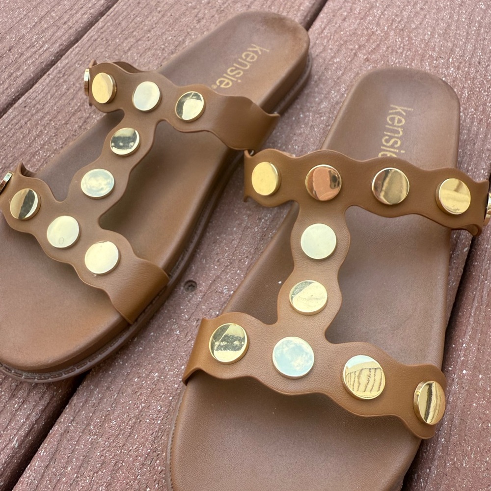 Kensie Brown and Gold Women's Sandals - Picture 2 of 4